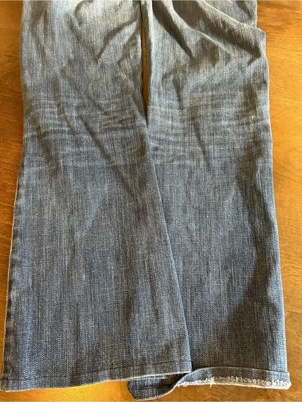 American Eagle Favorite Boyfriend Sz 6 Short Women’s Distressed Jeans